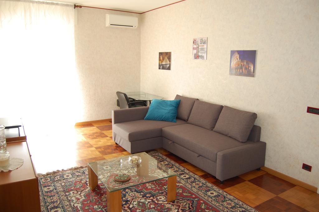 Apartmán Casa di Niky Sanremo Pokoj fotografie